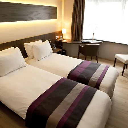 Mercure فندق 4*