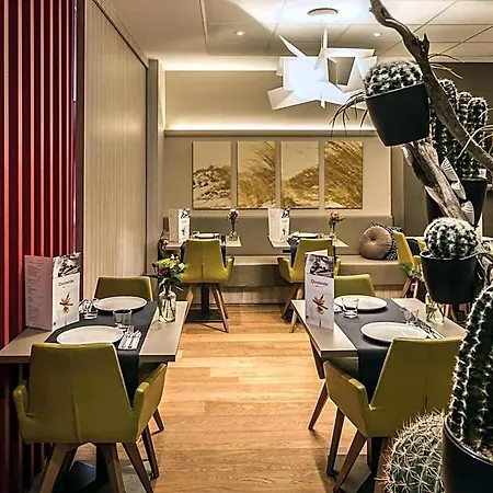 Mercure 4*